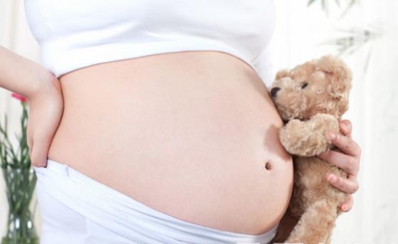 孕妇千万别吃五类饮食 对胎儿健康有害千万不能碰-六美集
