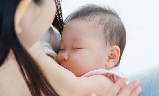 母乳喂养到几岁才最好 不要因为这些原因放弃母乳喂养-六美集