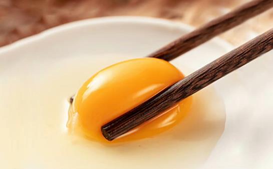 孕育宝宝离不了孕期营养补充 孕妇饮食注意事项-六美集