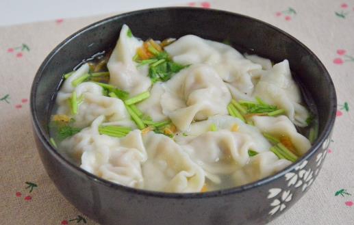 馄饨的来历 馄饨被定为冬至节的应景美食-六美集