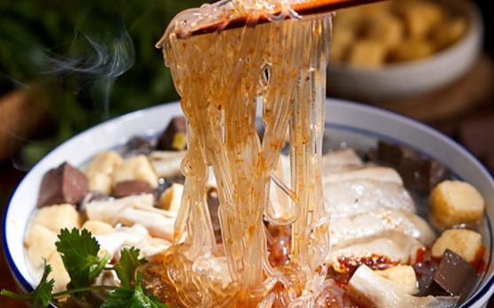 鸭血粉丝是哪里的特产 鸭血粉丝里面有什么食材-六美集