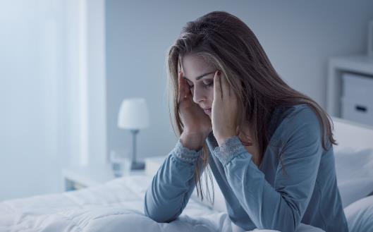 睡不着成为大多数人的最痛 5件事睡前一定不能做-六美集