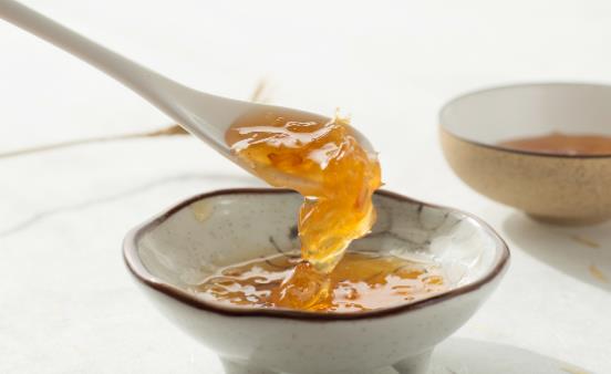 常喝蜂蜜柚子茶的好处 蜂蜜柚子茶做法-六美集