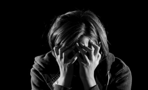 怎样克服情绪不稳定 这6种食物可调节情绪-六美集