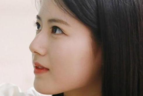 眉毛浓的女人面相说-六美集