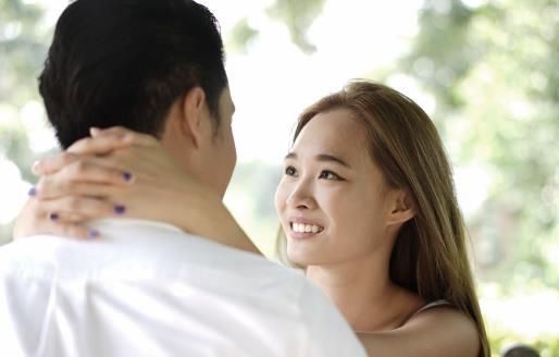 造成感情破裂的九大罪魁祸首 破坏婚姻关系的大忌-六美集
