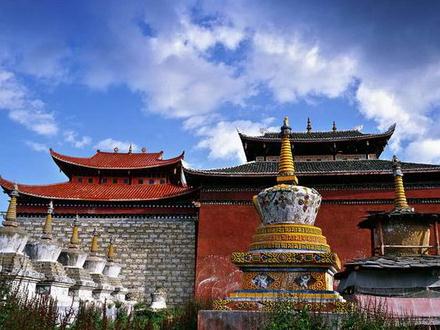 中国传统住宅建筑风格之西藏-六美集