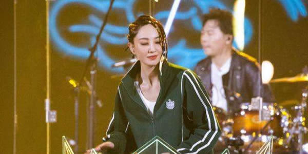 英皇娱乐旗下艺人名单-六美集