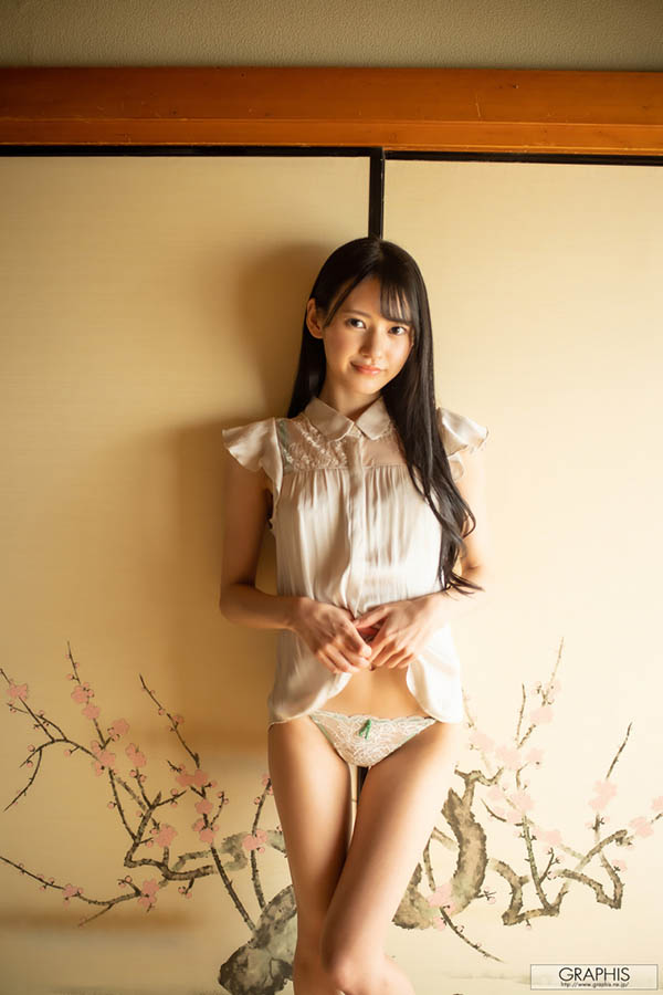 凉森れむ，艾薇界的特别人物-六美集