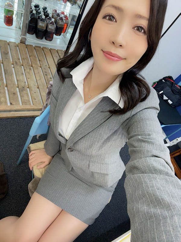百货柜姐《冲宫那美》精选品番作品推荐介绍及预览-六美集